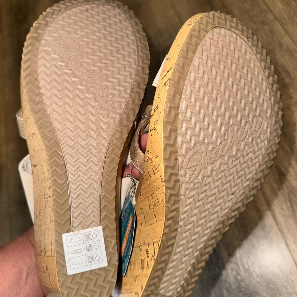Skechers Neutral Beige and Tan Slide Foam Sandals with Decorative Ring